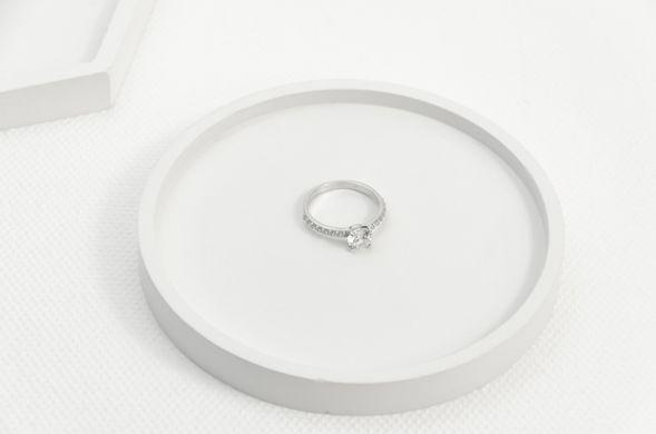 Женское серебряное помолвочное кольцо